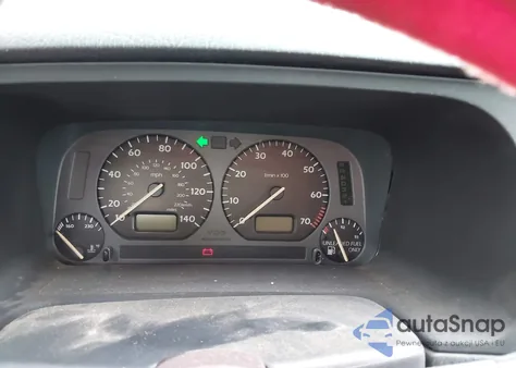 1994 Volkswagen Golf Iii Gl from USA, damaged, VIN 3VWFA21H2RM027778